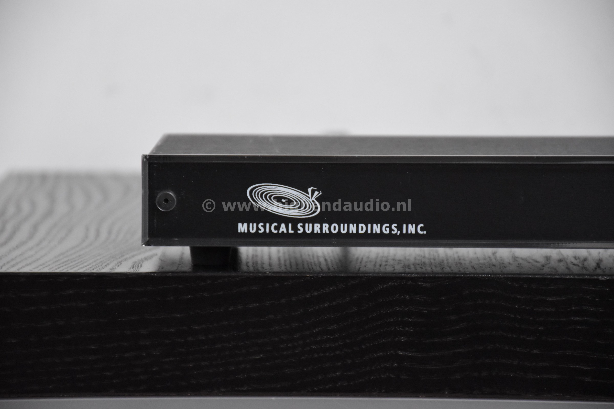 MusicalSurroundings-Phonomena-BPS-202078-frontcloseup_wm