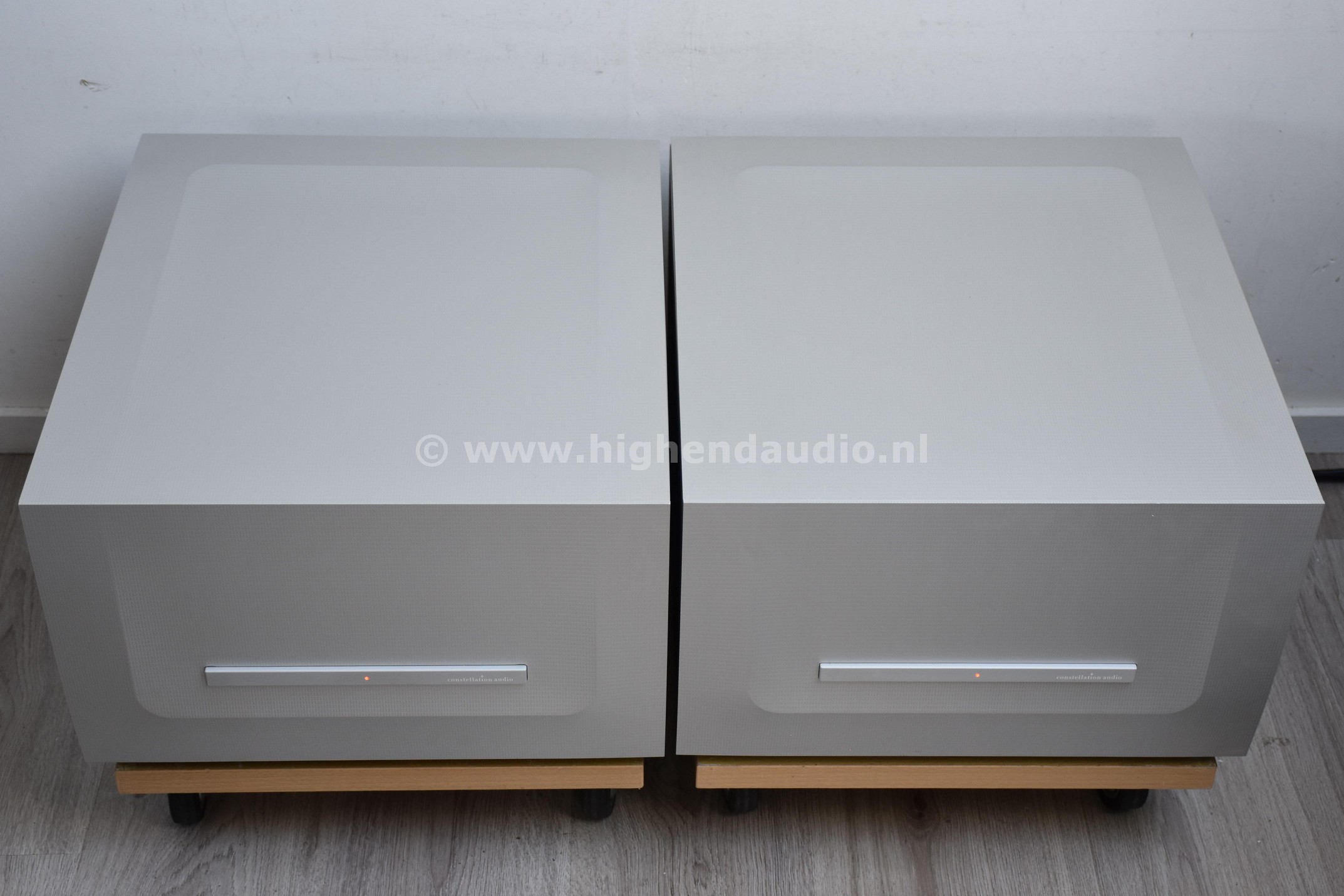 Constellation-CentaurMono-1101121501-1101121502-top_wm