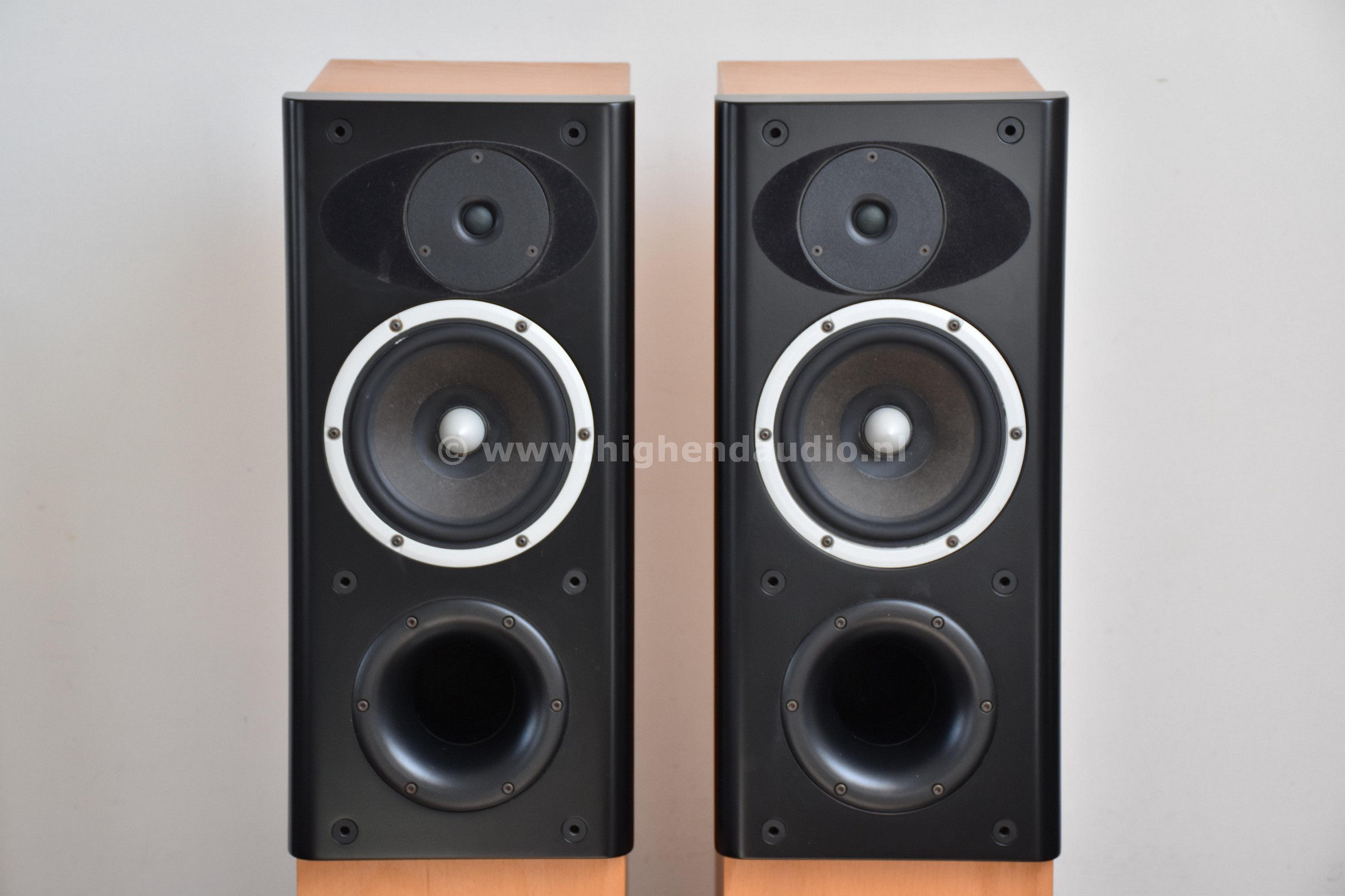 PawelAcoustics-Arabella-3017-drivers_wm