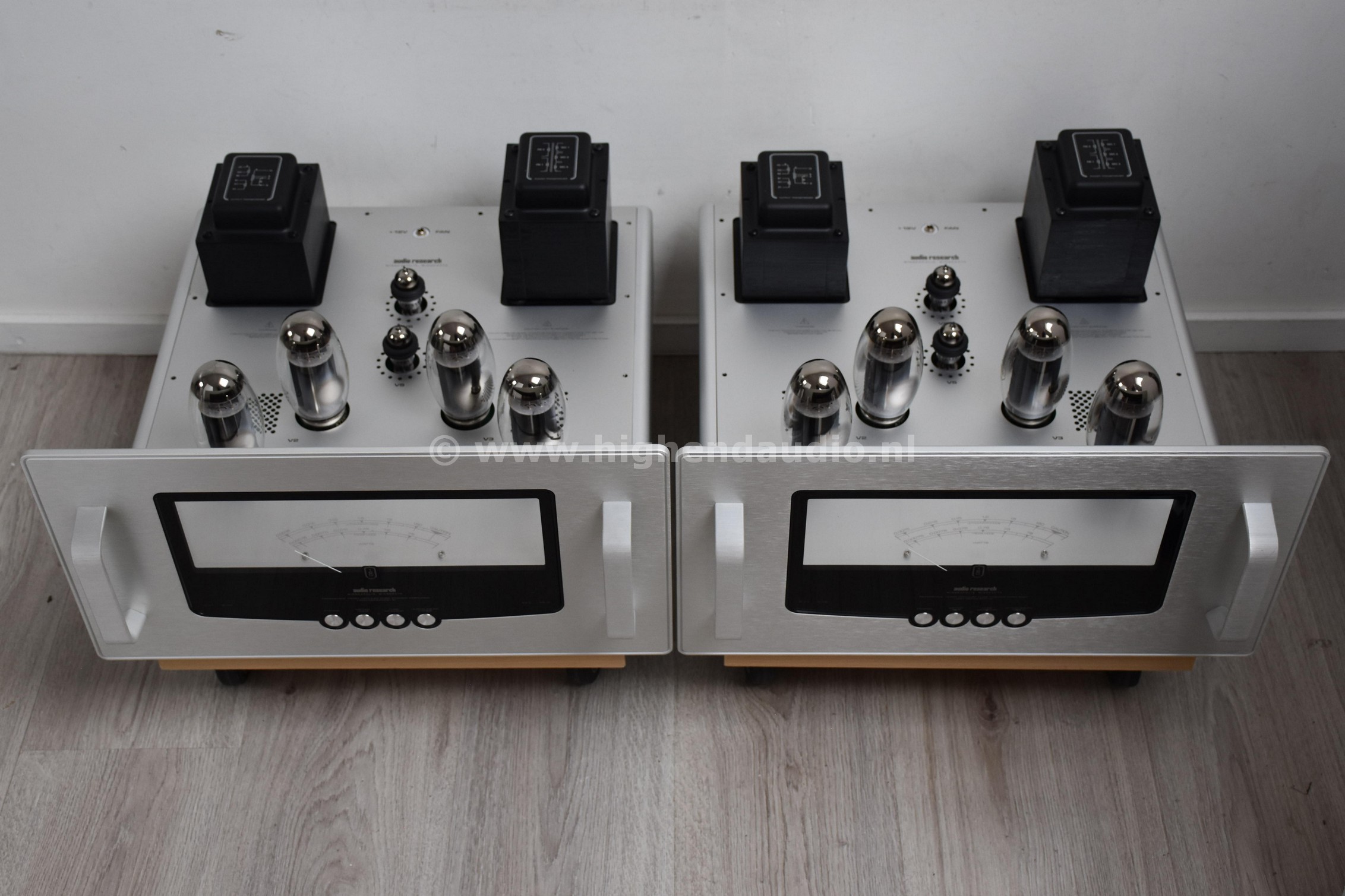 AR-Reference160M-MKII-50684-50685-topwoc_wm