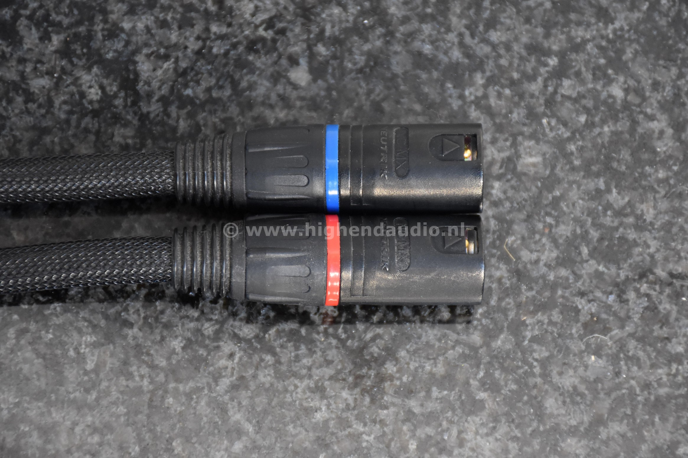 Transparent-MusicLinkSuperG5-1m-NaimDINtoXLR-09618G5-detail2_wm