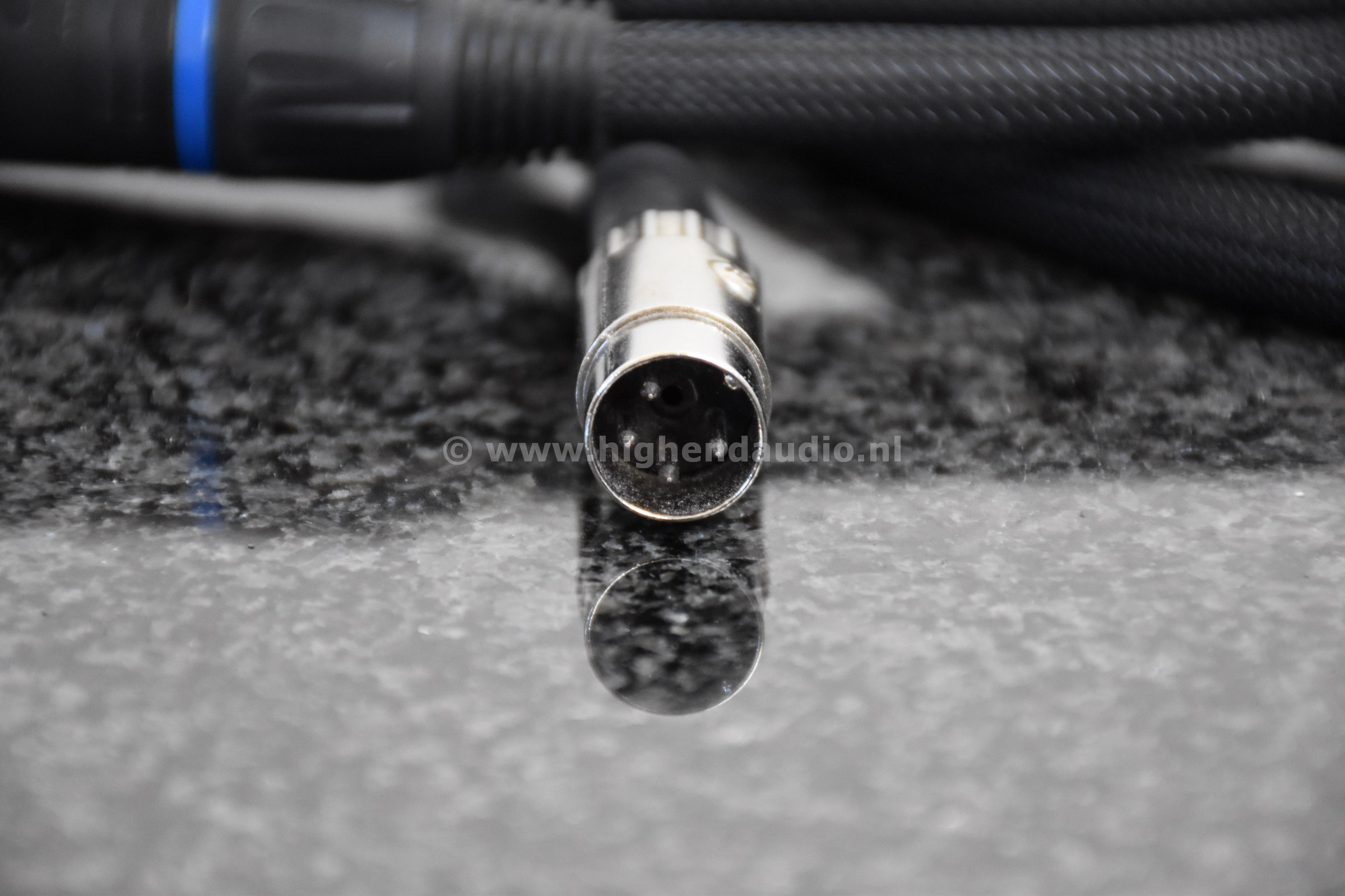 Transparent-MusicLinkSuperG5-1m-NaimDINtoXLR-09618G5-detail3_wm