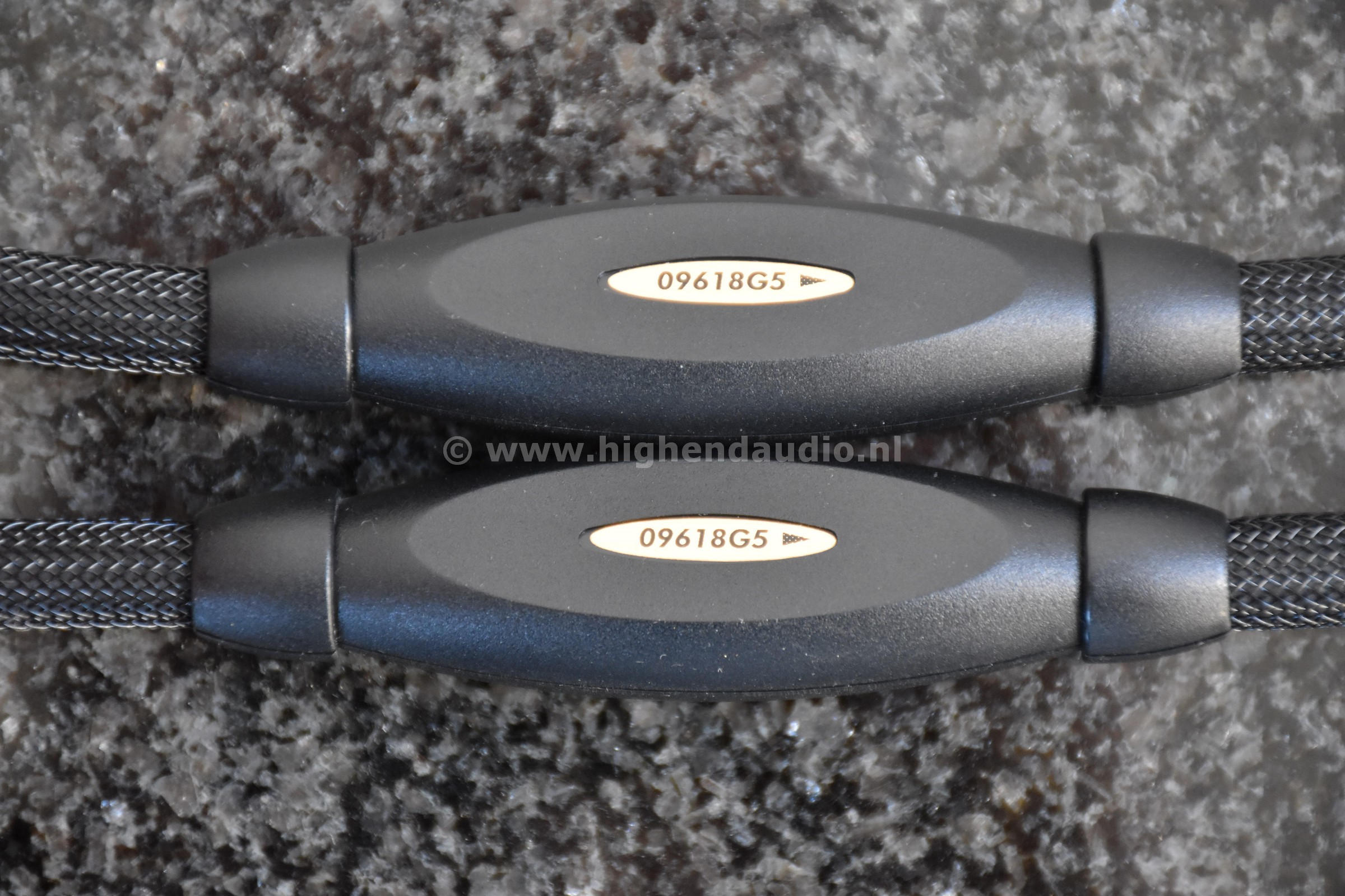 Transparent-MusicLinkSuperG5-1m-NaimDINtoXLR-09618G5-sernrs_wm