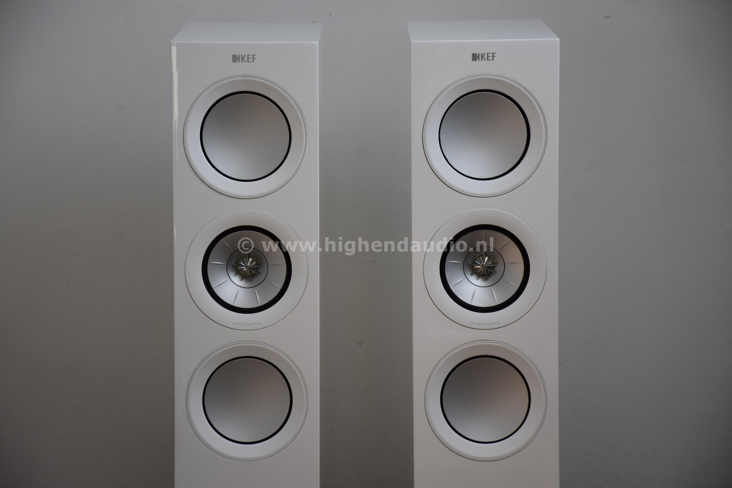 KEF-R5-XR501858K31N2G-XR501859K31N2G-drivers2_wm