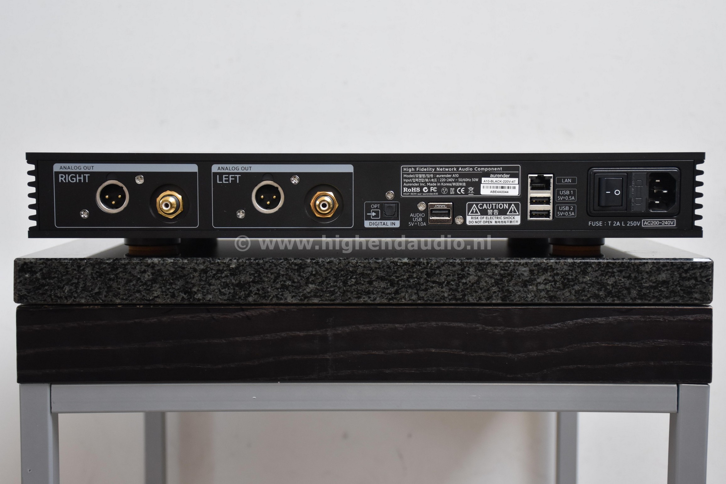 Aurender-A10-4Tb-ABE4A0044-II-back_wm