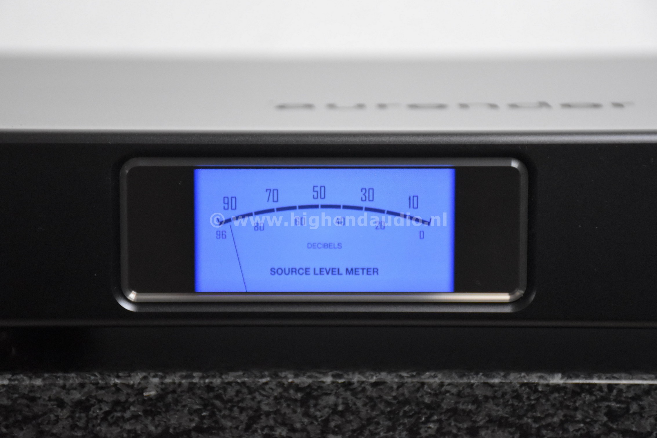 Aurender-A10-4Tb-ABE4A0044-II-display4_wm