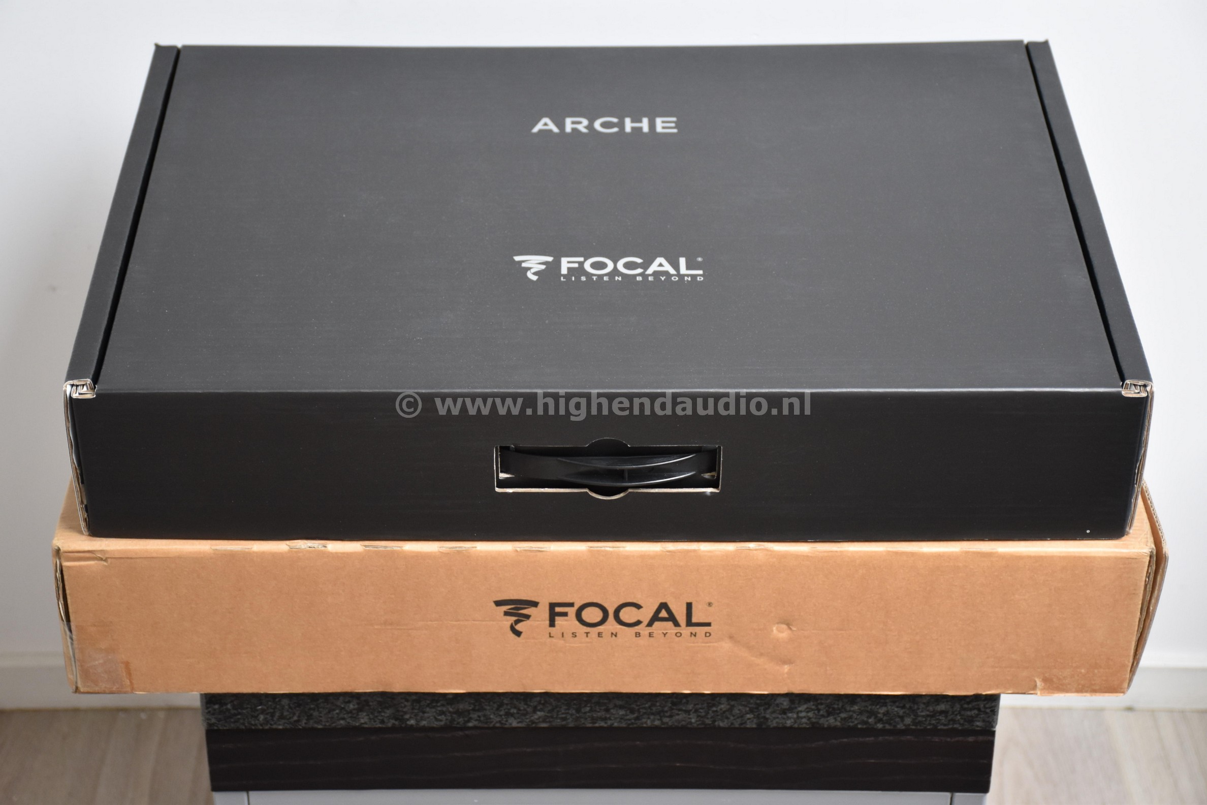 Focal-Arche-30208953V1000633-box_wm