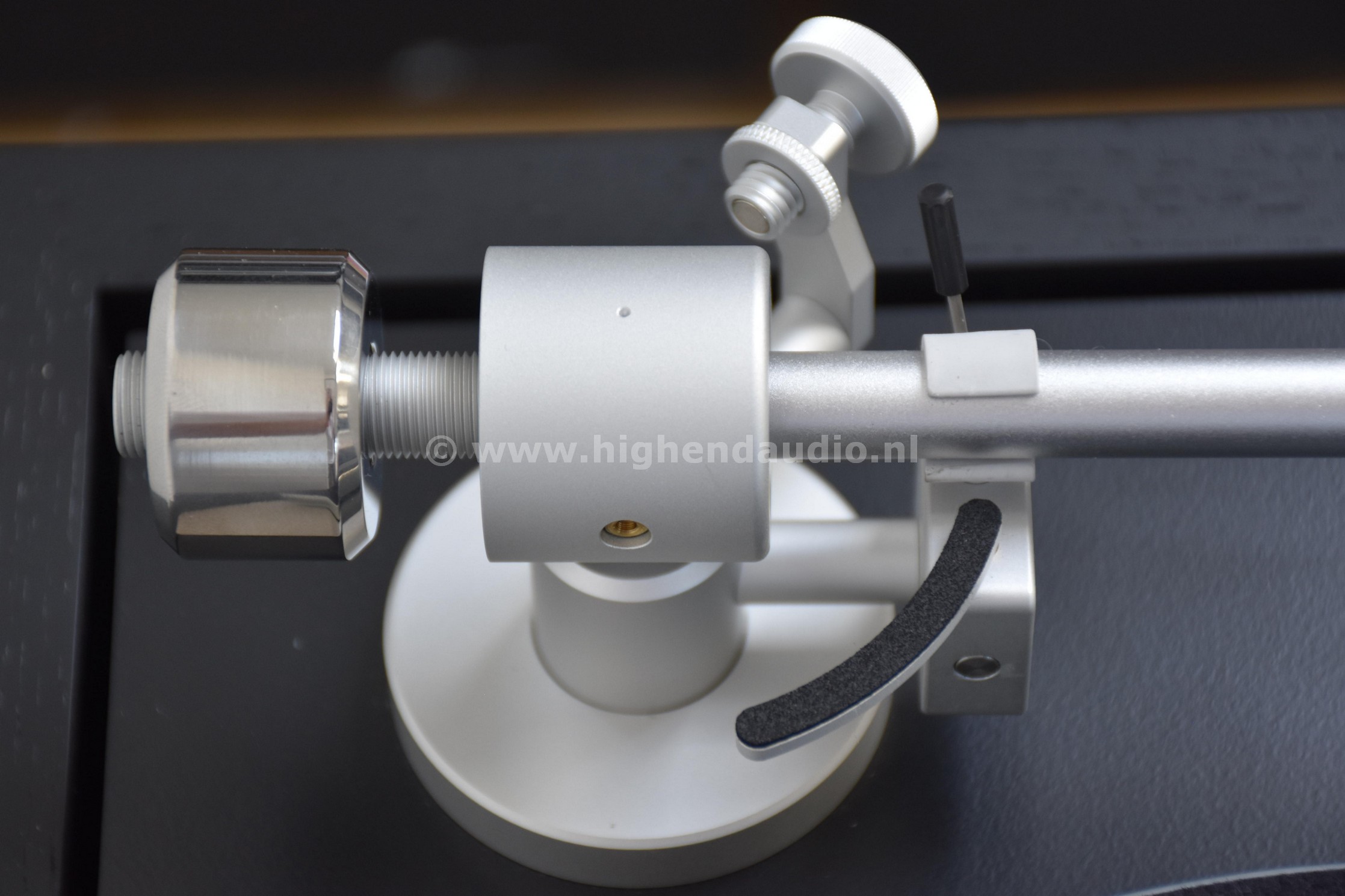 Linn-LP12-Majik-Lingo4-Krane-1554207-Krane4_wm