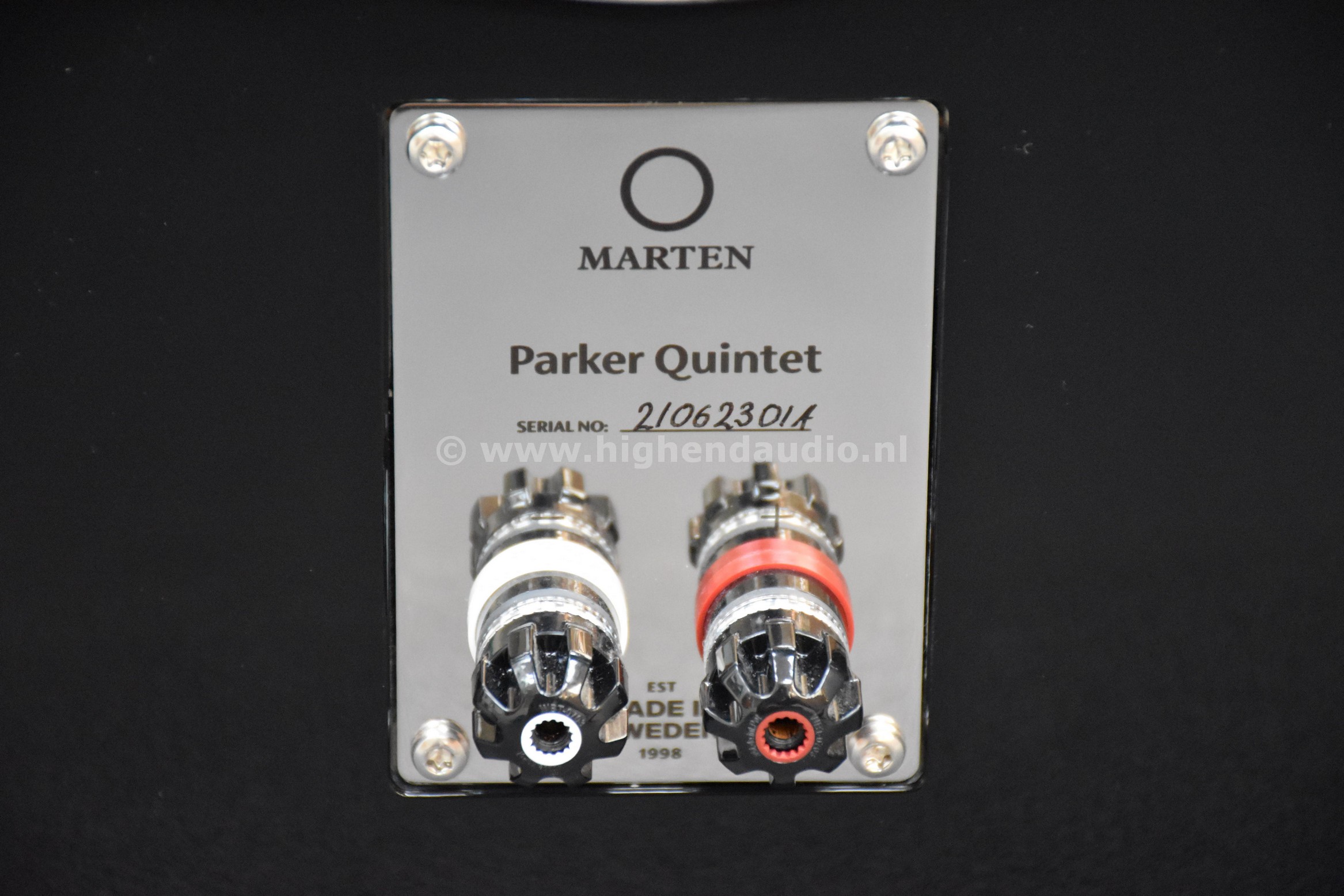 Marten-Quintet-21062301A-21062301B-sernr1_wm