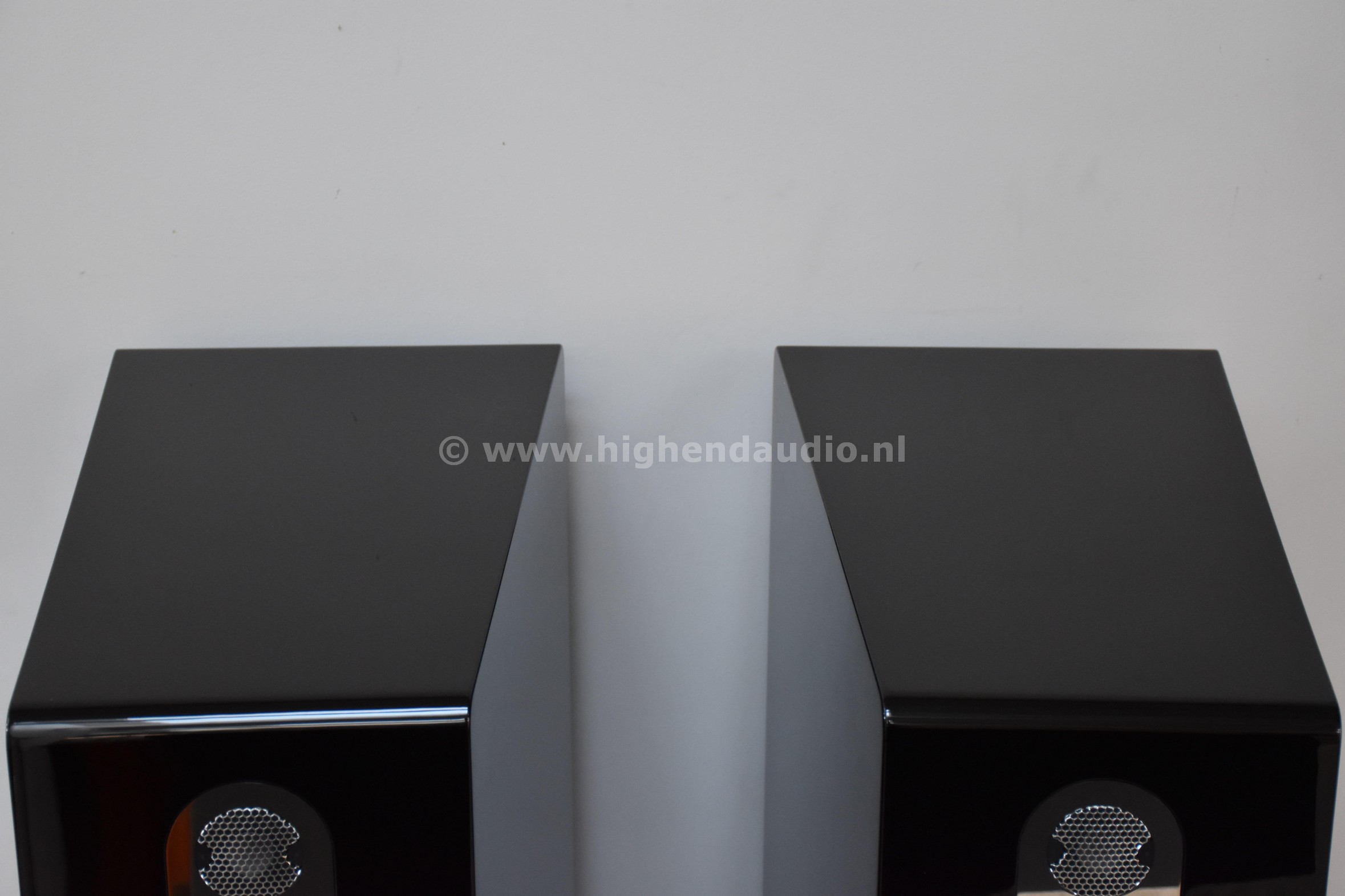 Marten-Quintet-21062301A-21062301B-top_wm