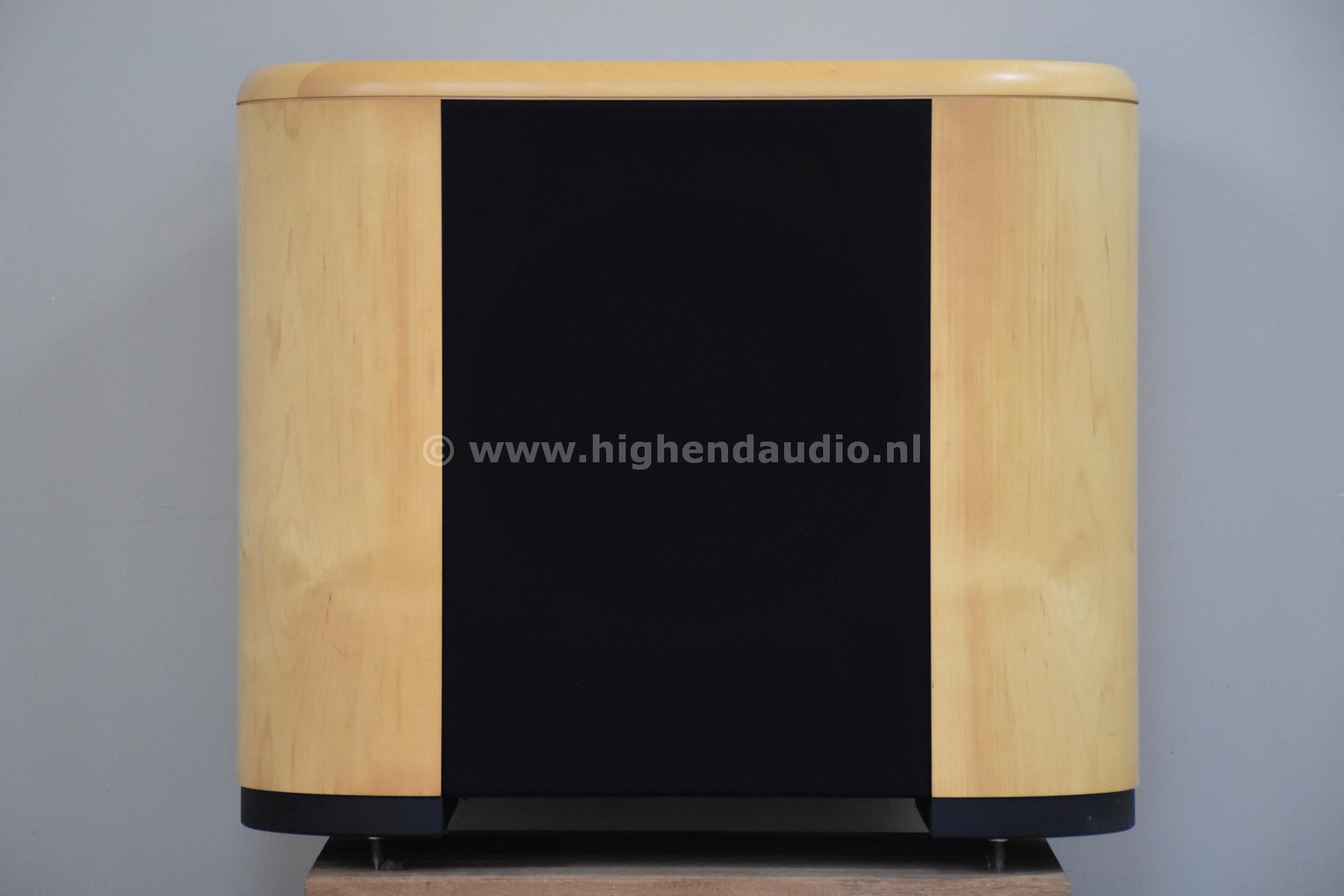 AudioPhysic-Minos-091-front_wm