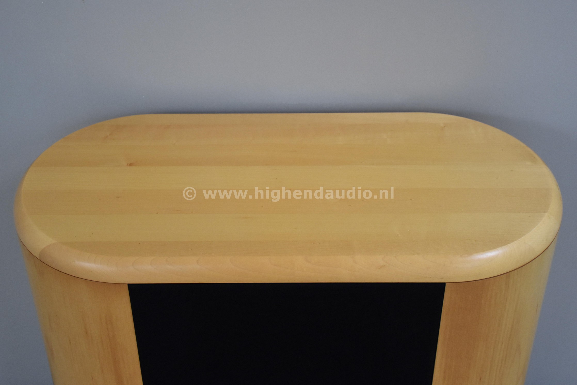 AudioPhysic-Minos-091-top_wm