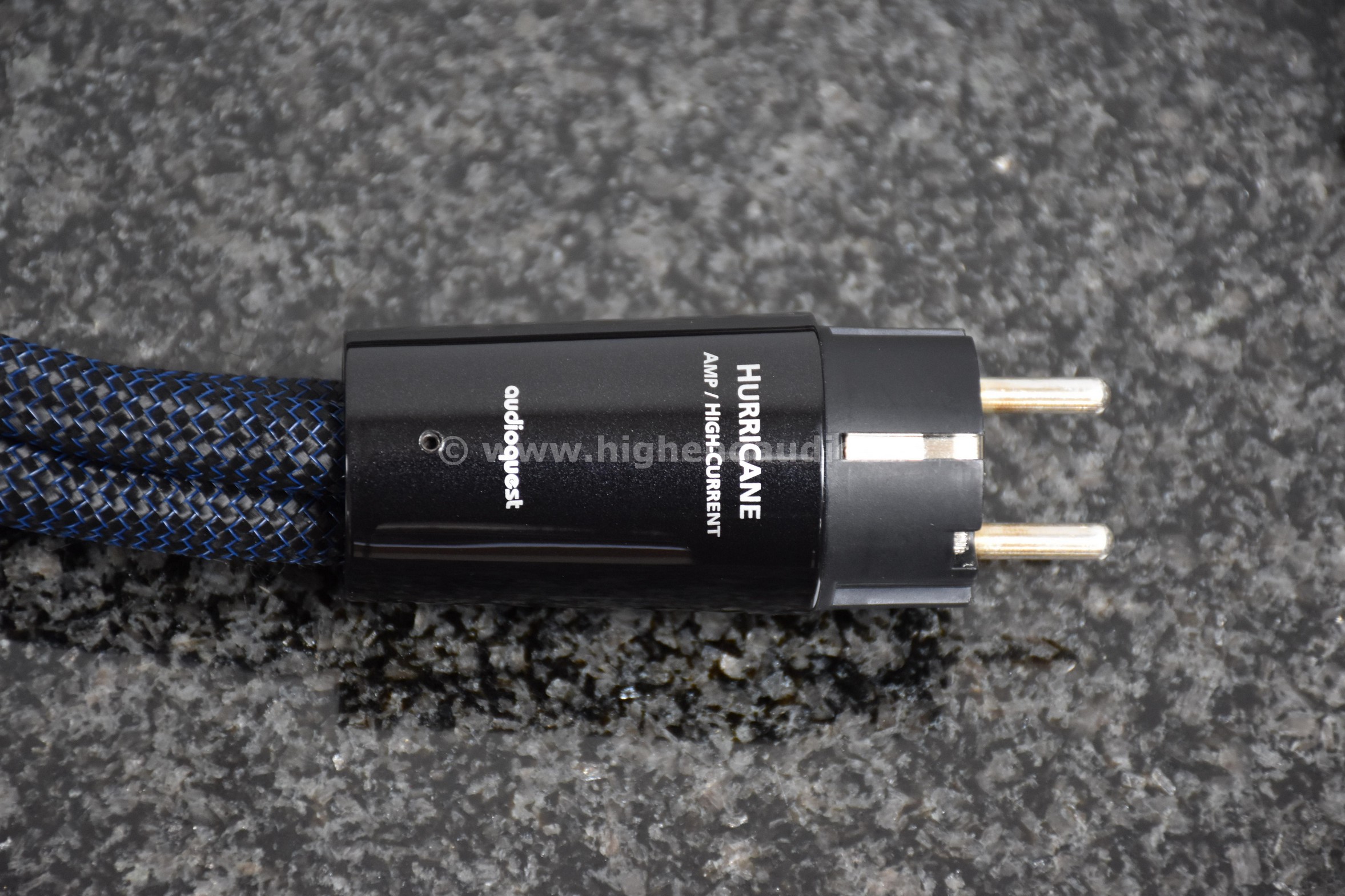 Audioquest-HurricaneHC-C19-1m-II-detail2_wm