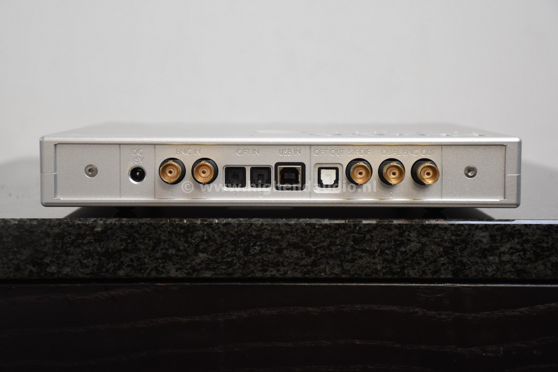 Chord-HugoMScaler-048530-back_wm