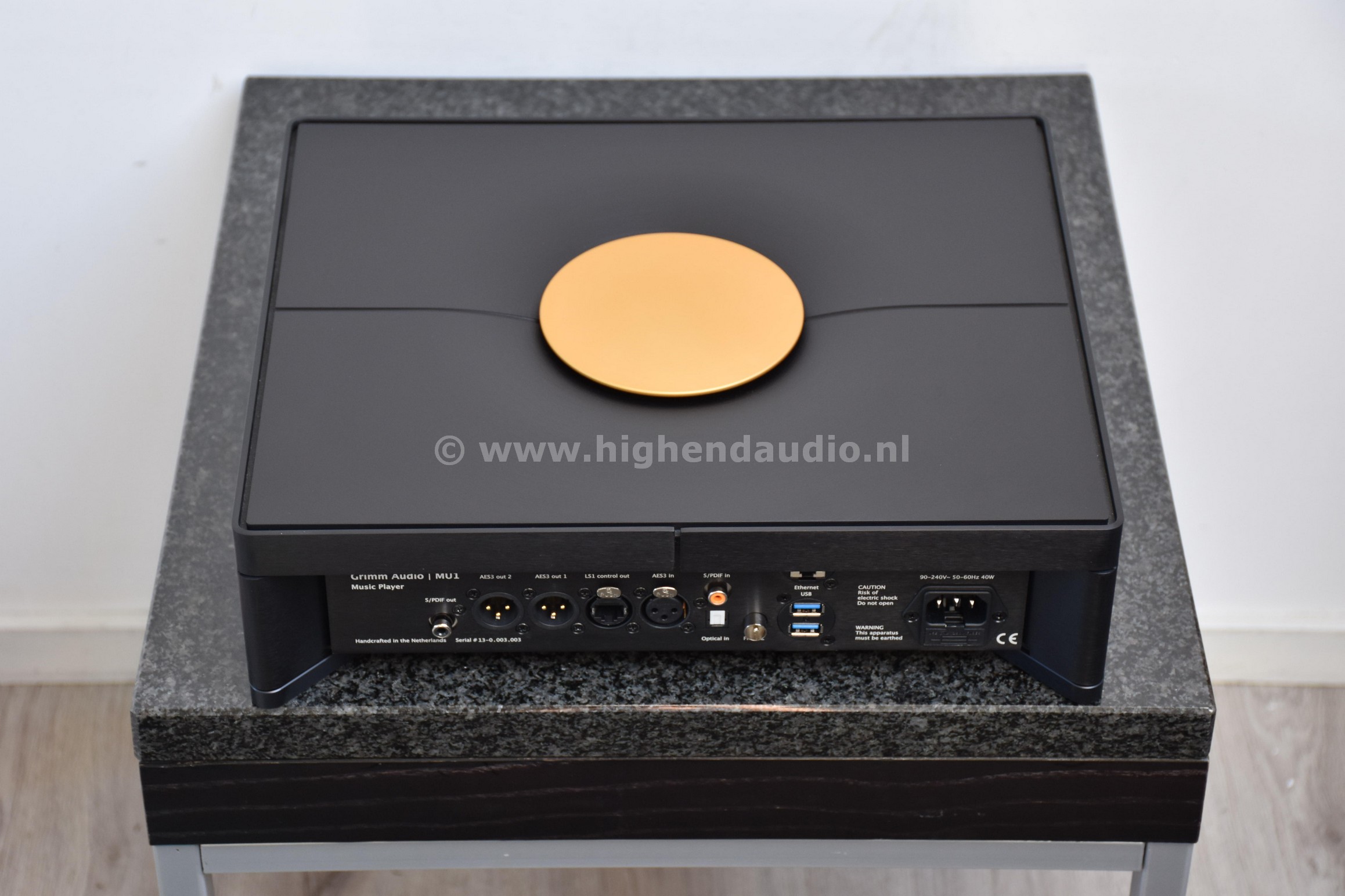 Grimm-MU1-130003003-topback_wm