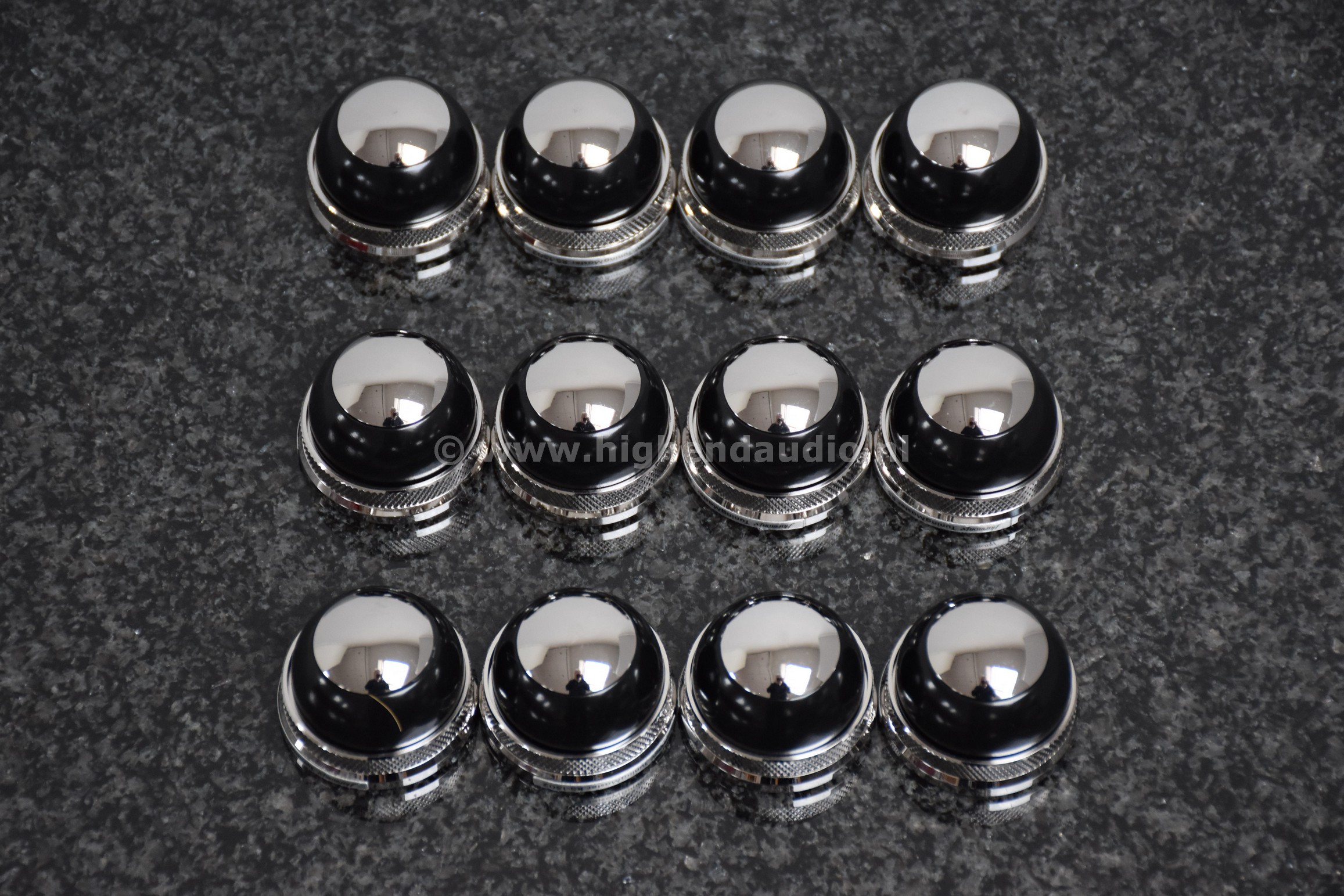 Harmonix-RS1502-3setsof4-top_wm