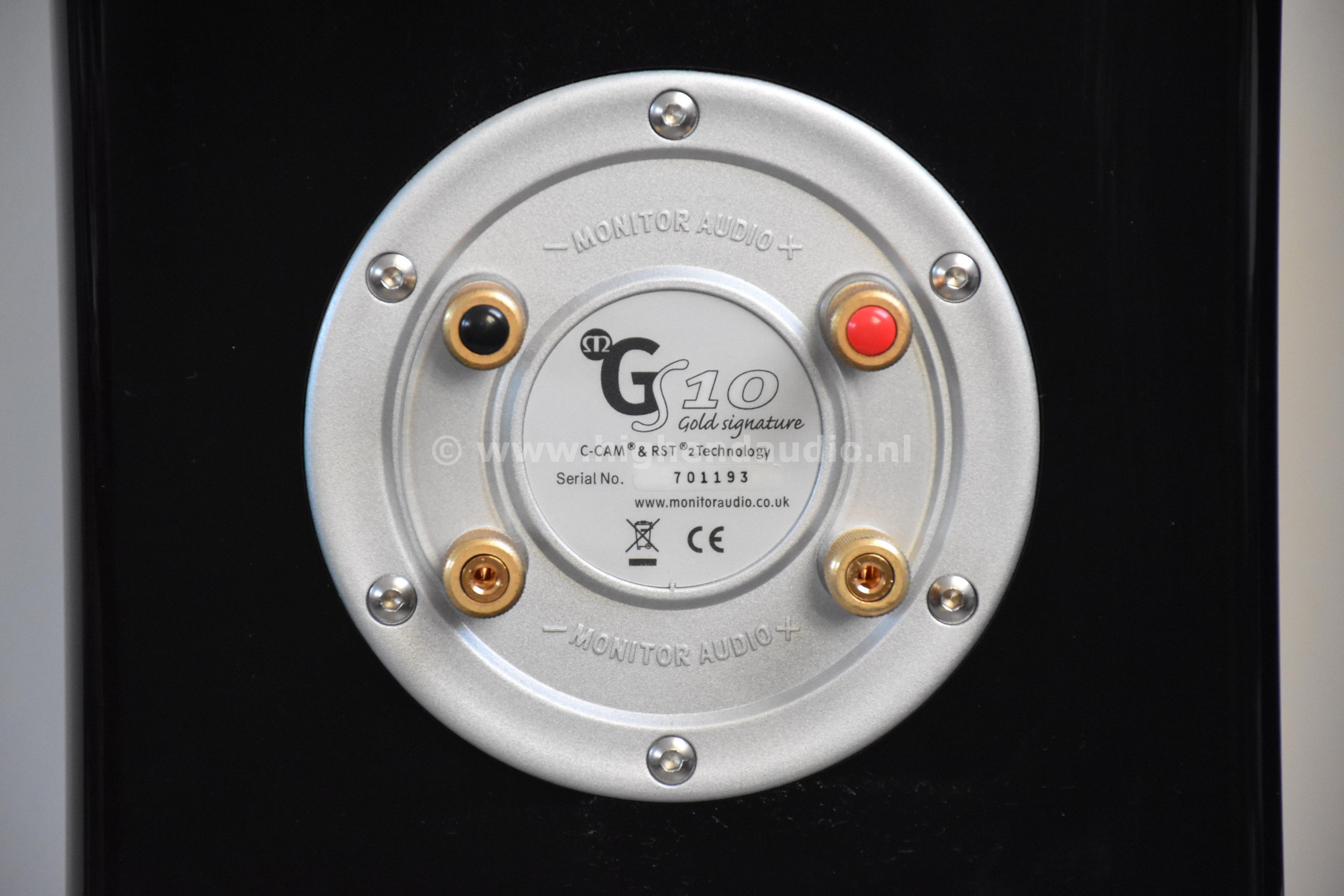 MonitorAudio-GS10-701193-sernr_wm