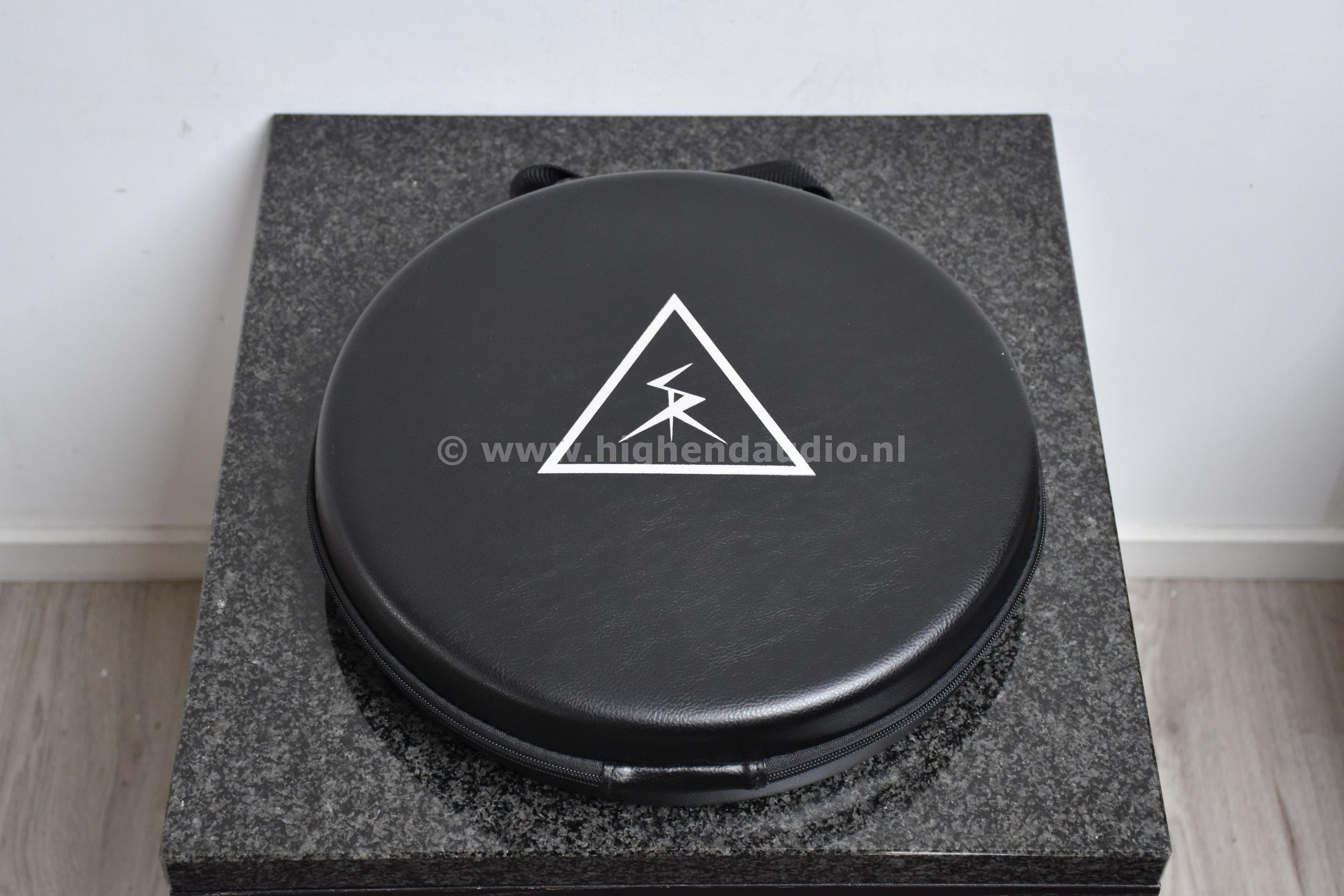 Shunyata-SigmaAnalog-1,75m-SIG1644-bag_wm