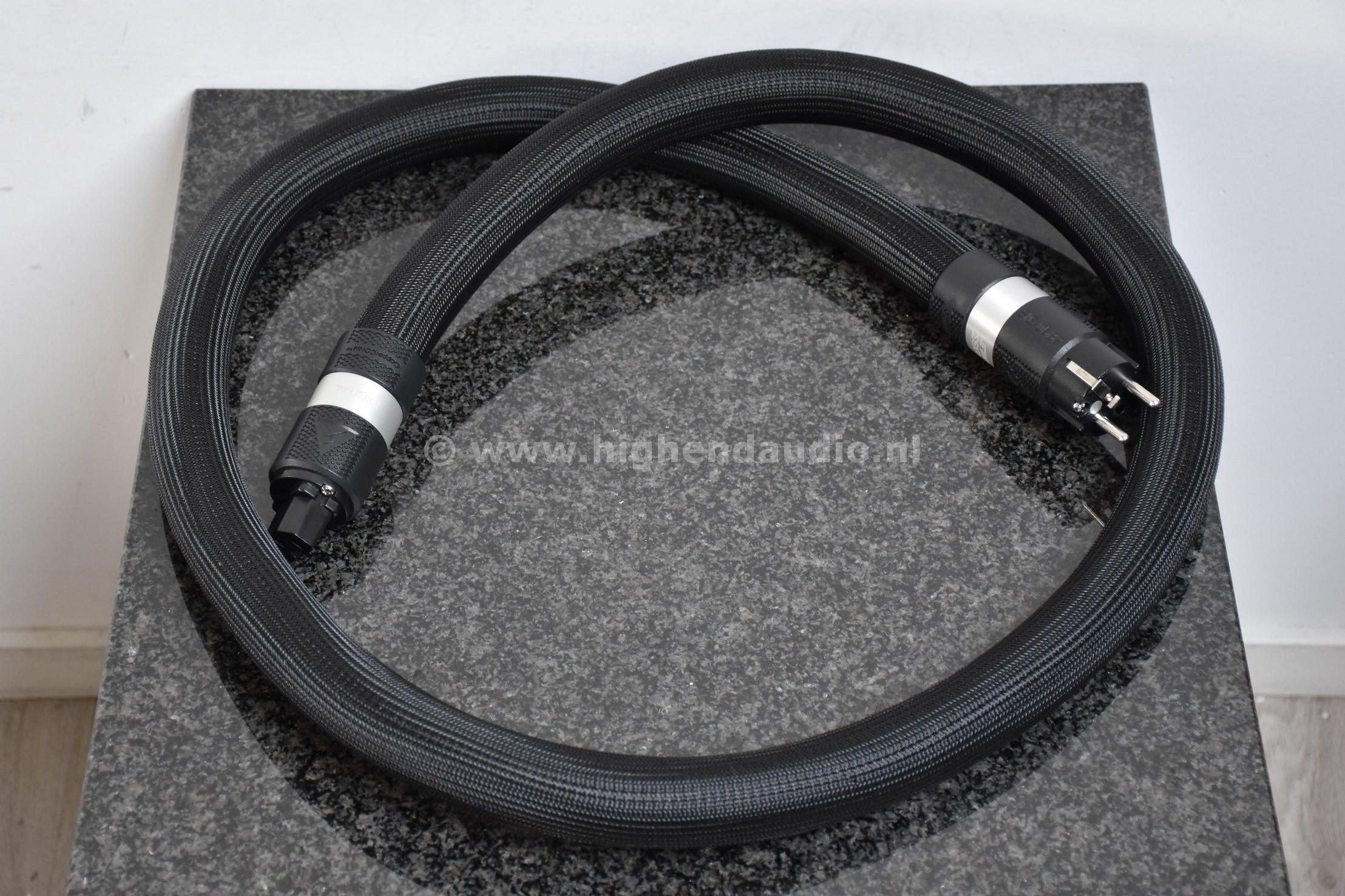 Shunyata-SigmaDigital-1,75m-SIG0582_wm