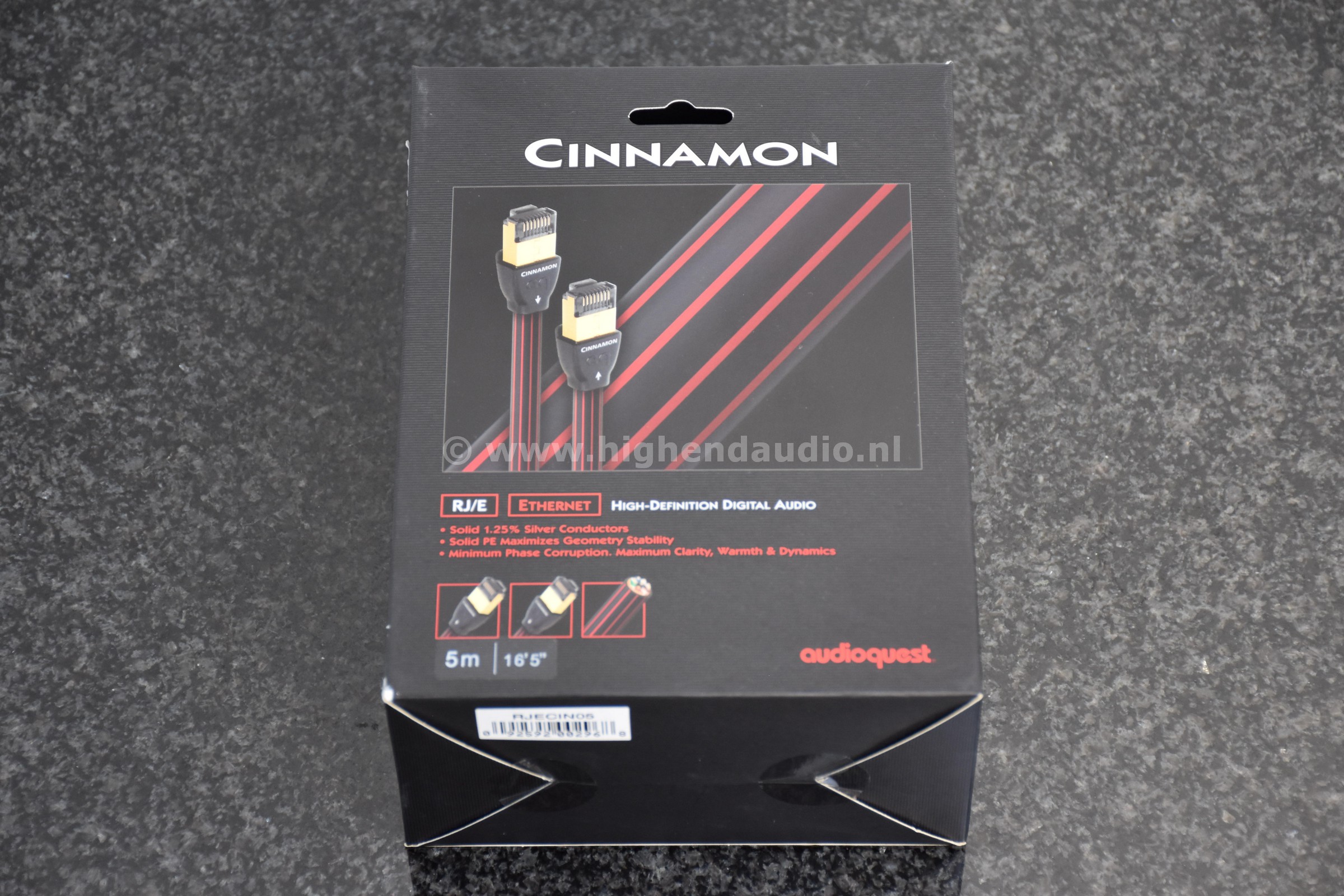 Audioquest-Cinnamon-RJE-5m-box_wm