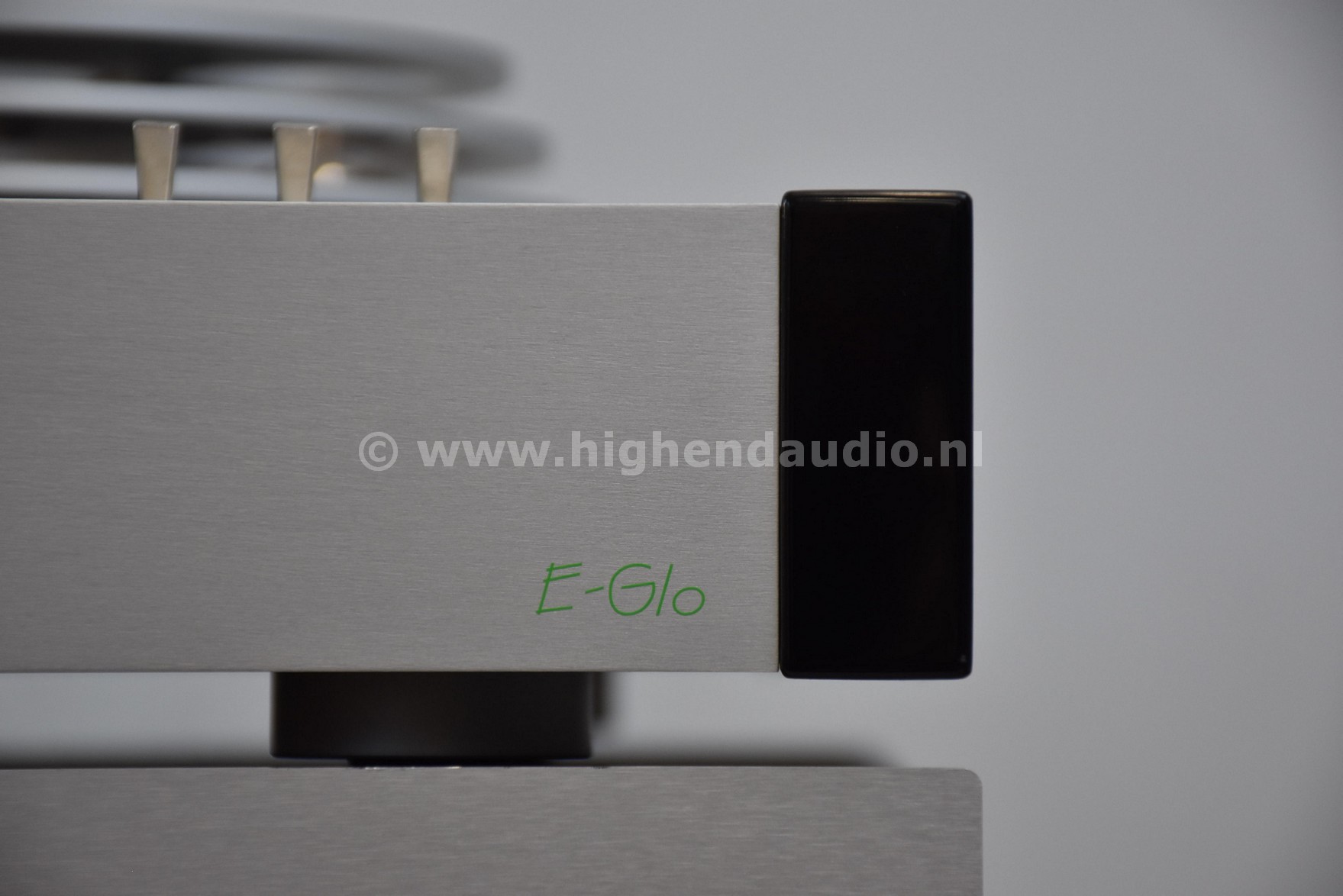 EAT-EGlo-223-frontright_wm