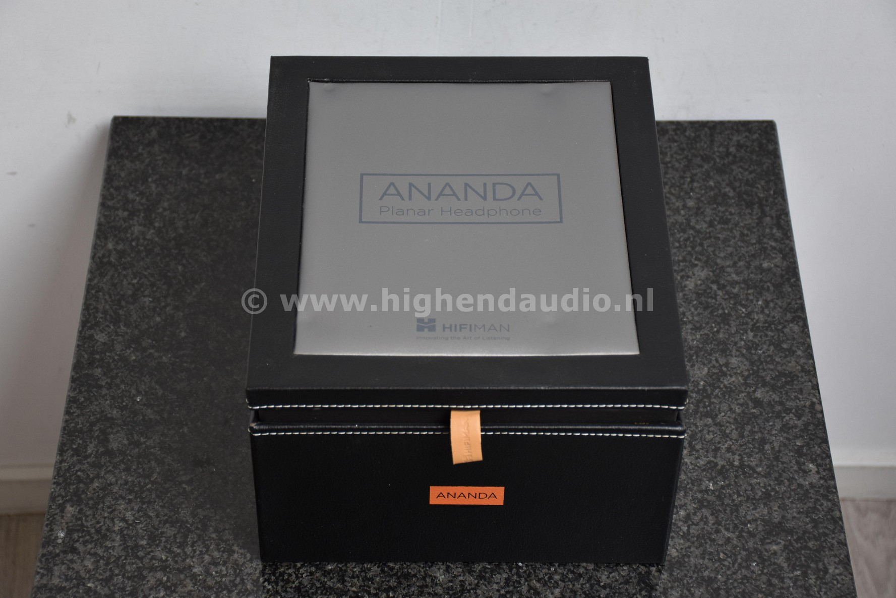 Hifiman-Ananda-box_wm