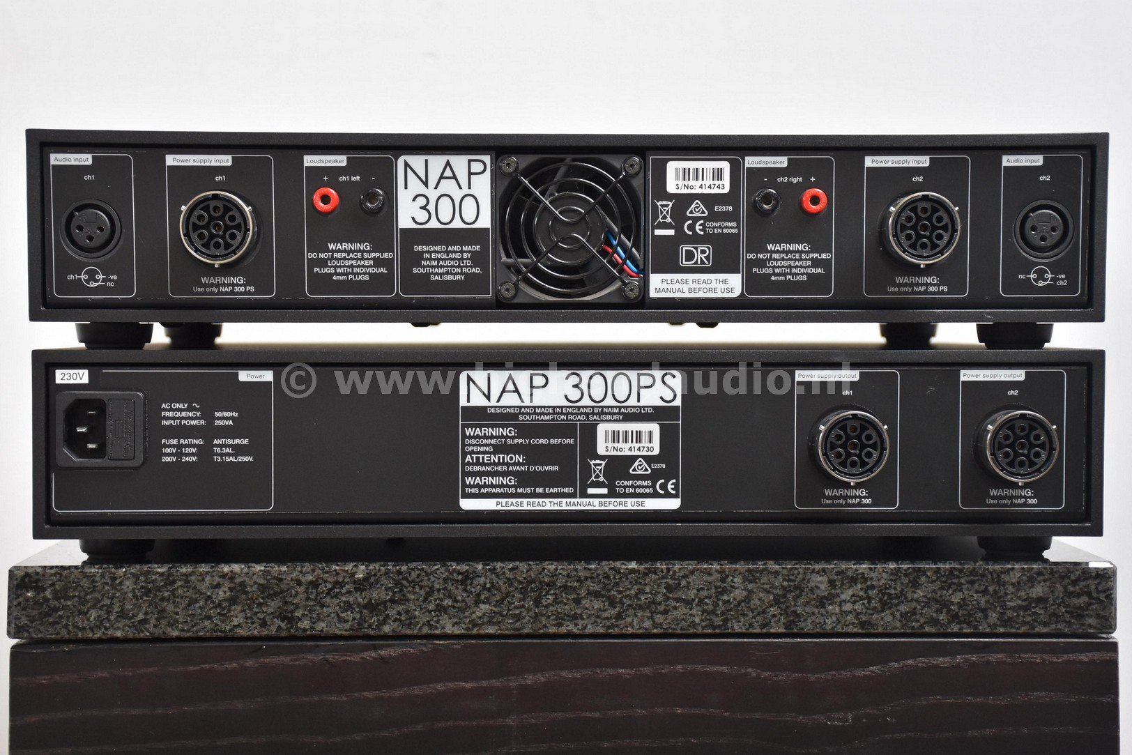 Naim-NAP300DR-414743-414730-back_wm