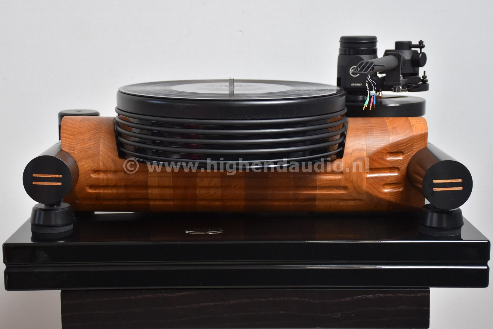 Nottingham-AnnaLog-1110131-front_wm