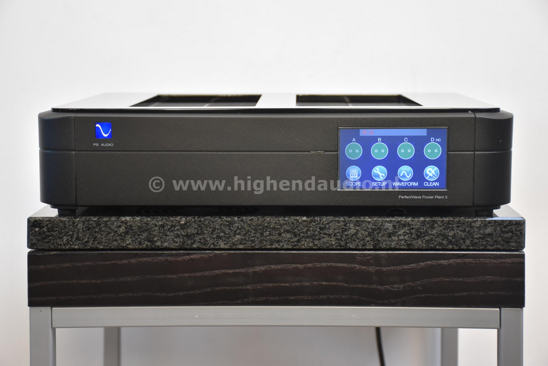 PSAudio-PowerPlant5-096348-front_wm