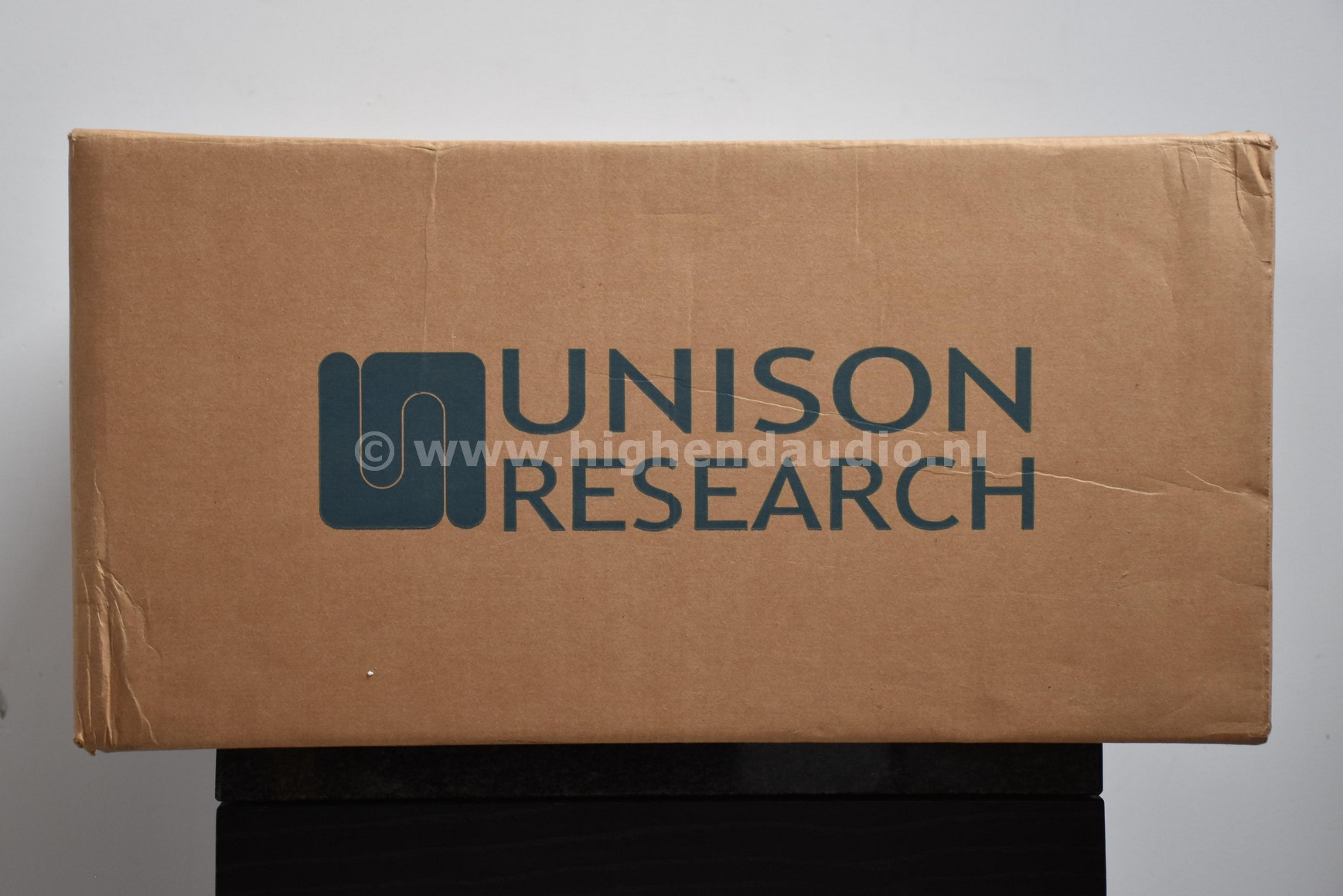 UnisonResearch-Unico90-650142-box_wm